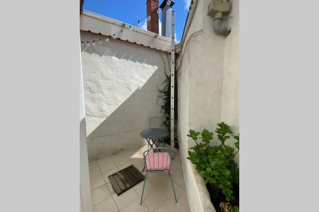 Appartamento Studio With Terrace In 17Th Century House Bruges Esterno foto
