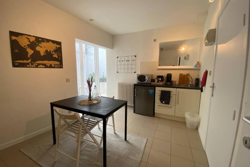 Appartamento Studio With Terrace In 17Th Century House Bruges Esterno foto